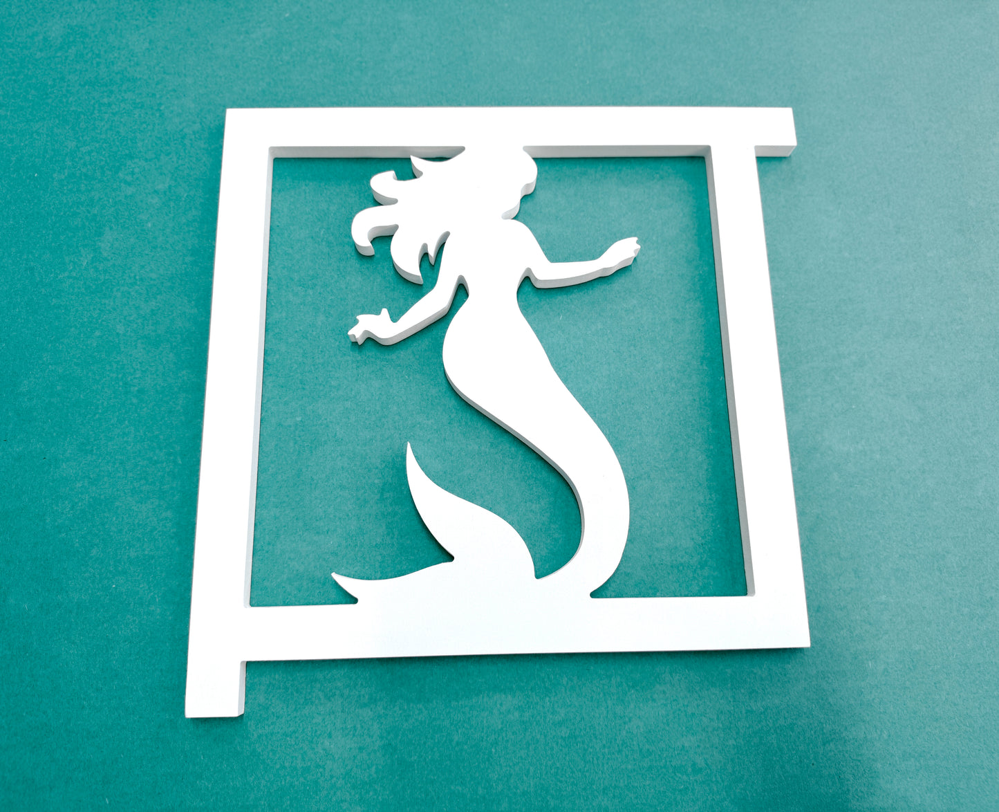 Mermaid Mailbox Bracket – Nautical Beach House Coastal Mailbox Accent (90 Degree Posts)
