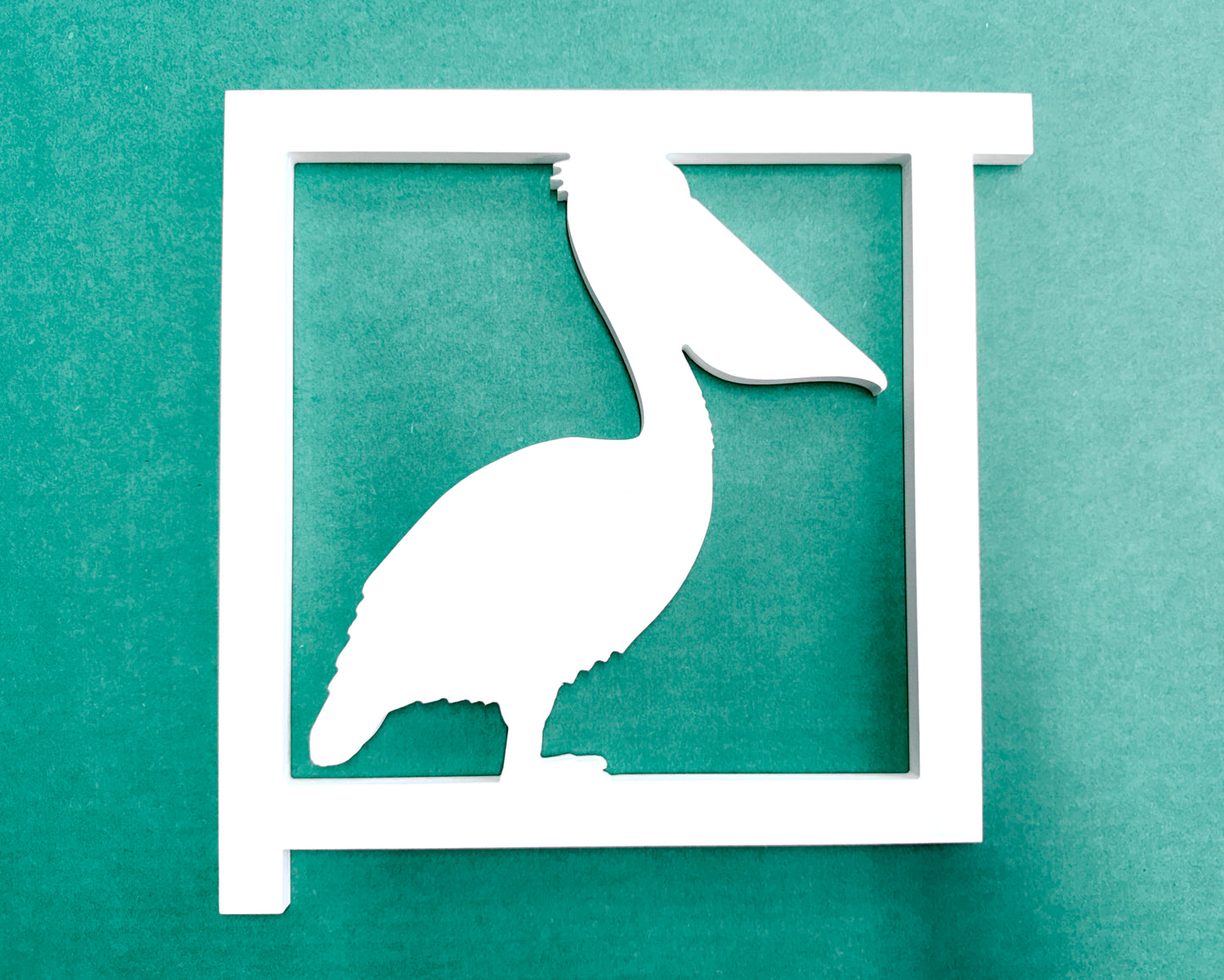 Pelican Bird Mailbox Bracket – Nautical Beach House Coastal Mailbox Accent (90 Degree Posts)