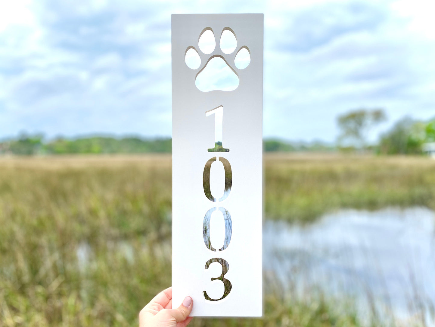 Vertical Dog Paw Address Sign for House, PVC Weatherproof House Address Plaque, Outdoor House Numbers, Dog Lovers Home Decor