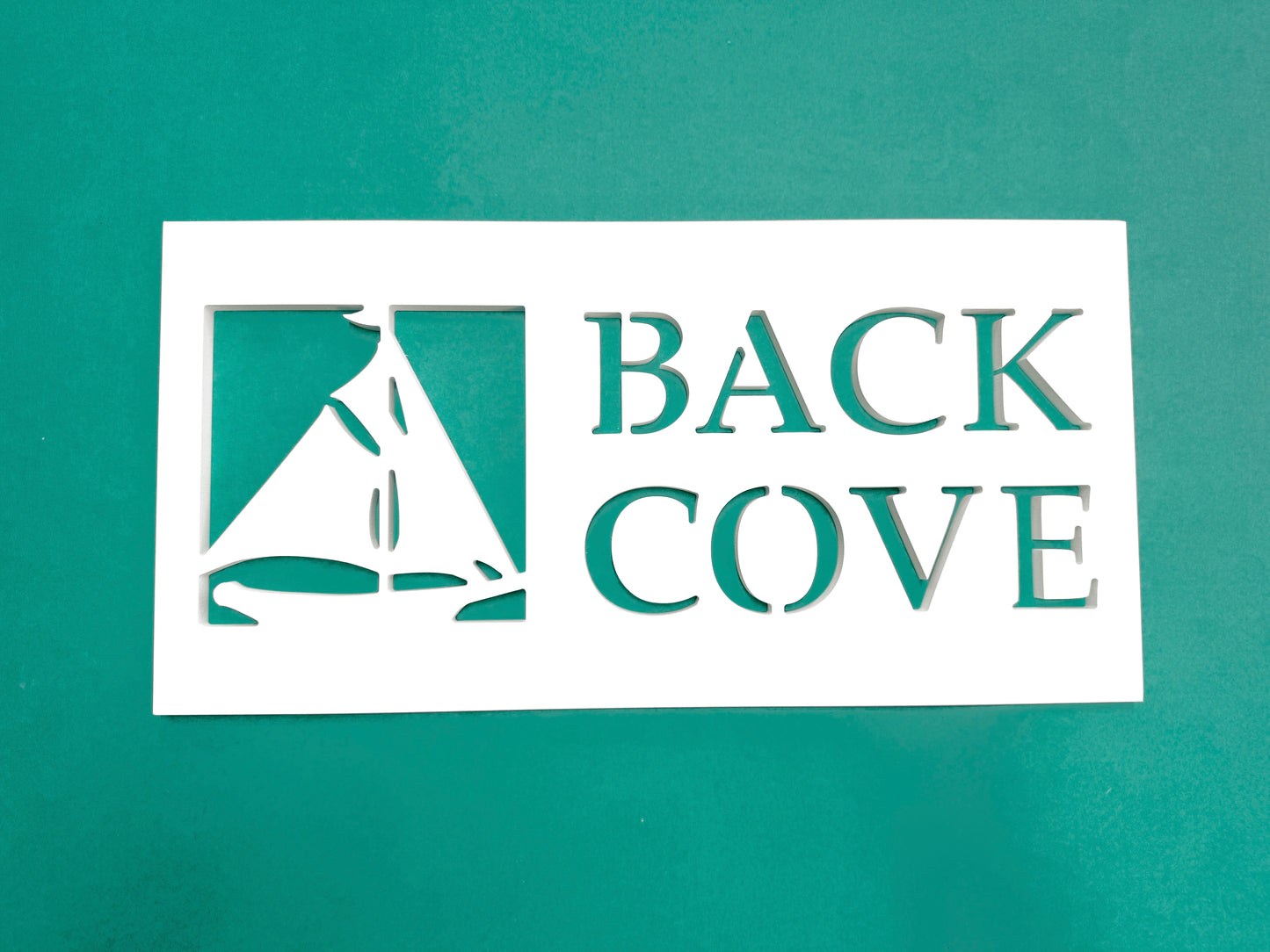 custom beach house name sign with sailboat, outdoor weatherproof nautical sign
