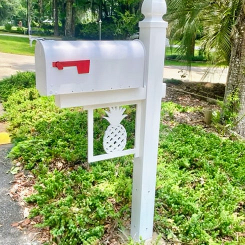 Pineapple Mailbox Bracket – Tropical Beach House Coastal Mailbox Accent (90 Degree Posts)