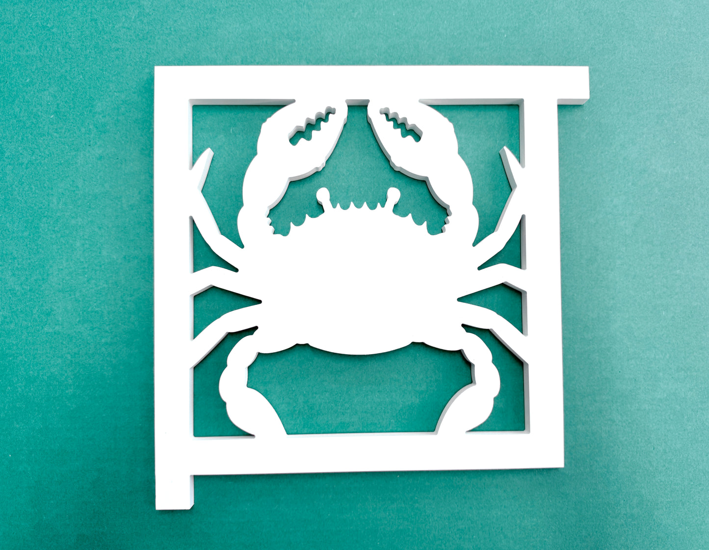 Crab Mailbox Bracket – Nautical Beach House Coastal Mailbox Accent (90 Degree Posts)