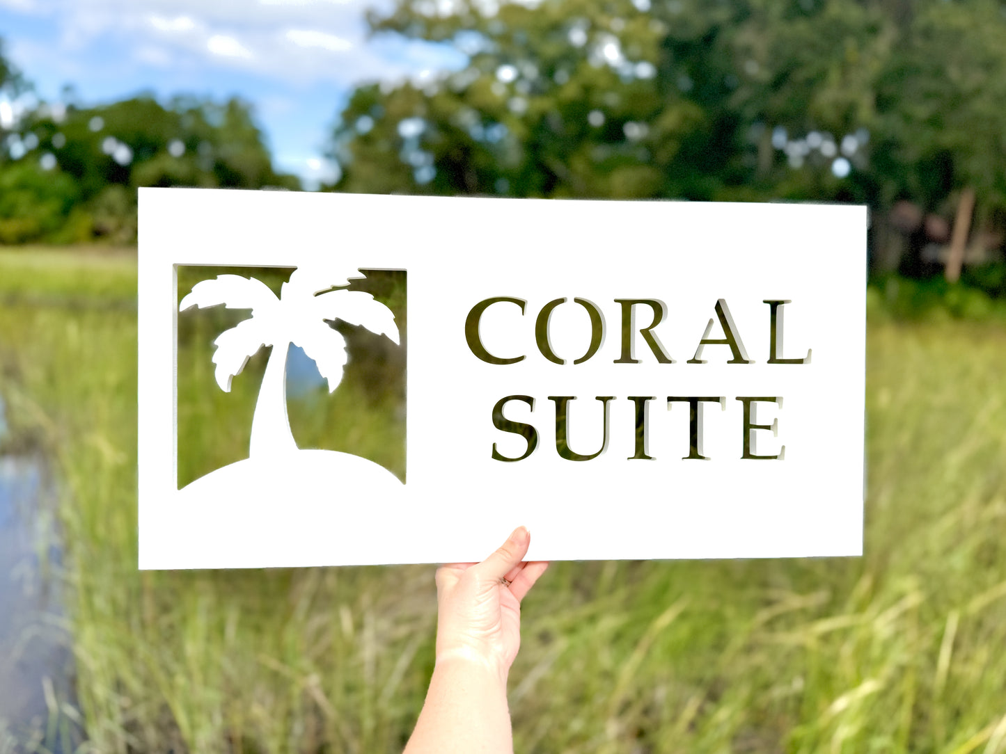 Custom Weatherproof Palm Tree House Name Sign, Outdoor Personalized Home Name Sign for Tropical Beach House or Coastal Home, Vacation Rental Property Sign