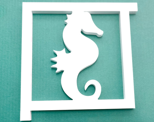 seahorse mailbox bracket