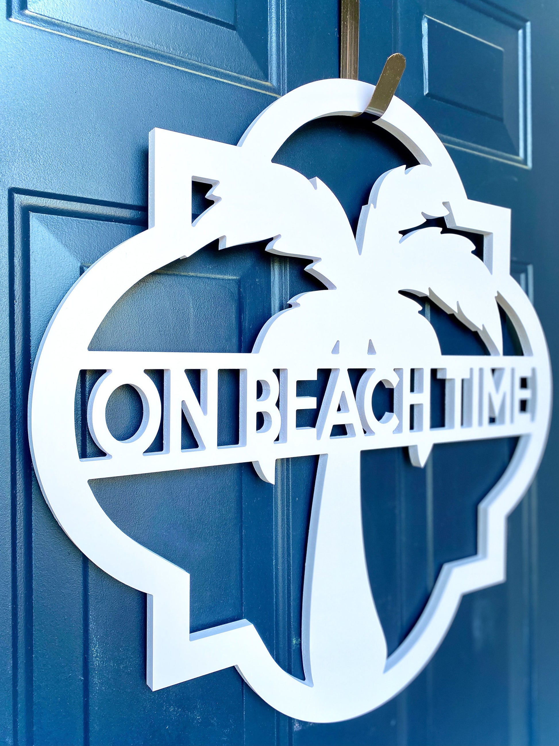 Palm Tree Front Door Hanger Wreath Sign, Tropical Palm Tree Decor for Beach House, Coastal Home Decor, Weatherproof PVC Sign