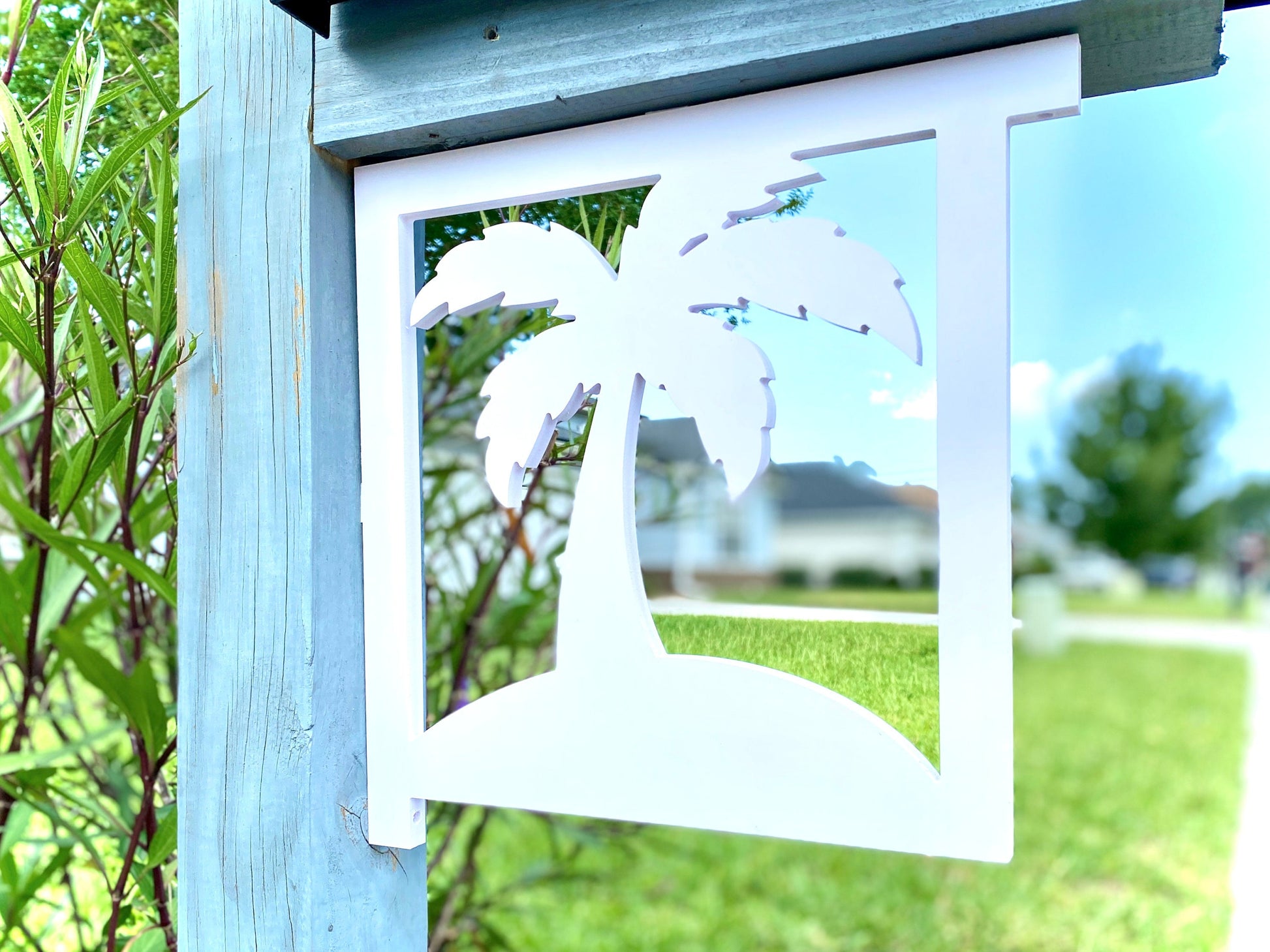 Palm Tree Mailbox Bracket, Weatherproof PVC Coastal Beach House Decor, Screen Door Decor, Outdoor Home Accent, Exterior Mailbox Sign