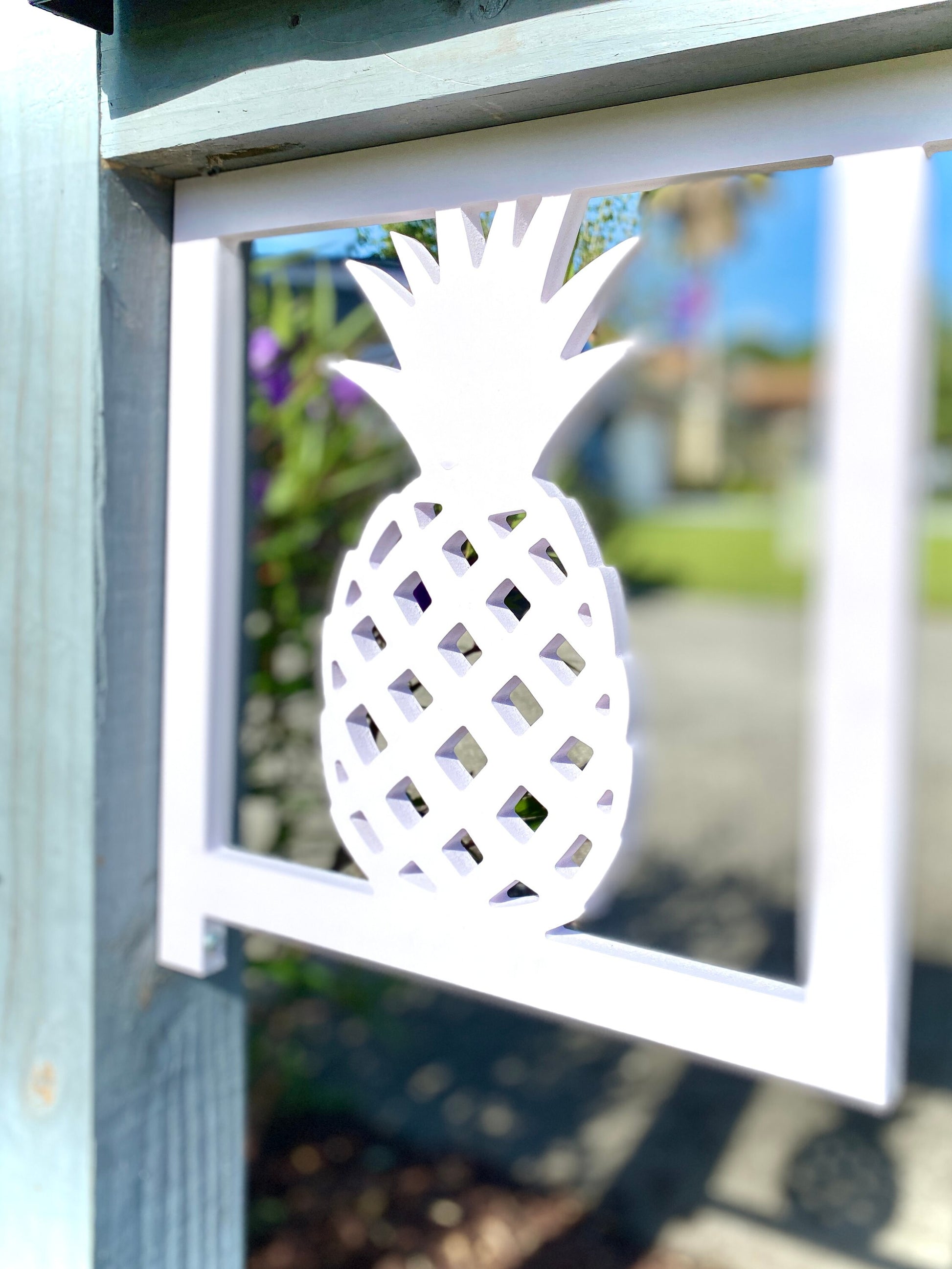 Pineapple Mailbox Bracket, Weatherproof PVC Coastal Beach House Decor, Screen Door Decor, Outdoor Home Accent, Exterior Mailbox Sign