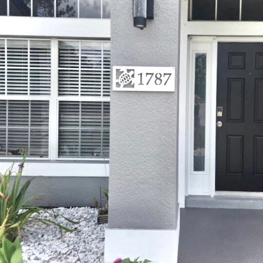 Sea Turtle Address Sign for Beach House, Weatherproof Horizontal House Numbers for Coastal Home, Outdoor Sea Turtle Florida Home Decor
