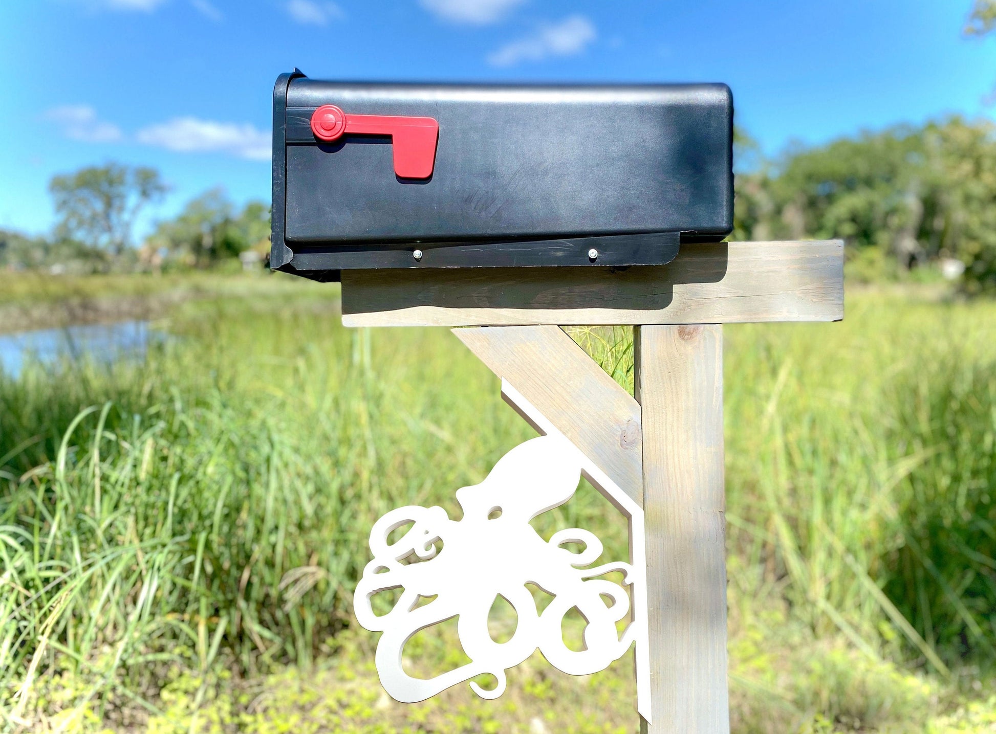 Octopus Mailbox Bracket for 45 Degrees Angle Post, Mailbox Decor, Weatherproof PVC Beach House Decor, Coastal Home Yard Art