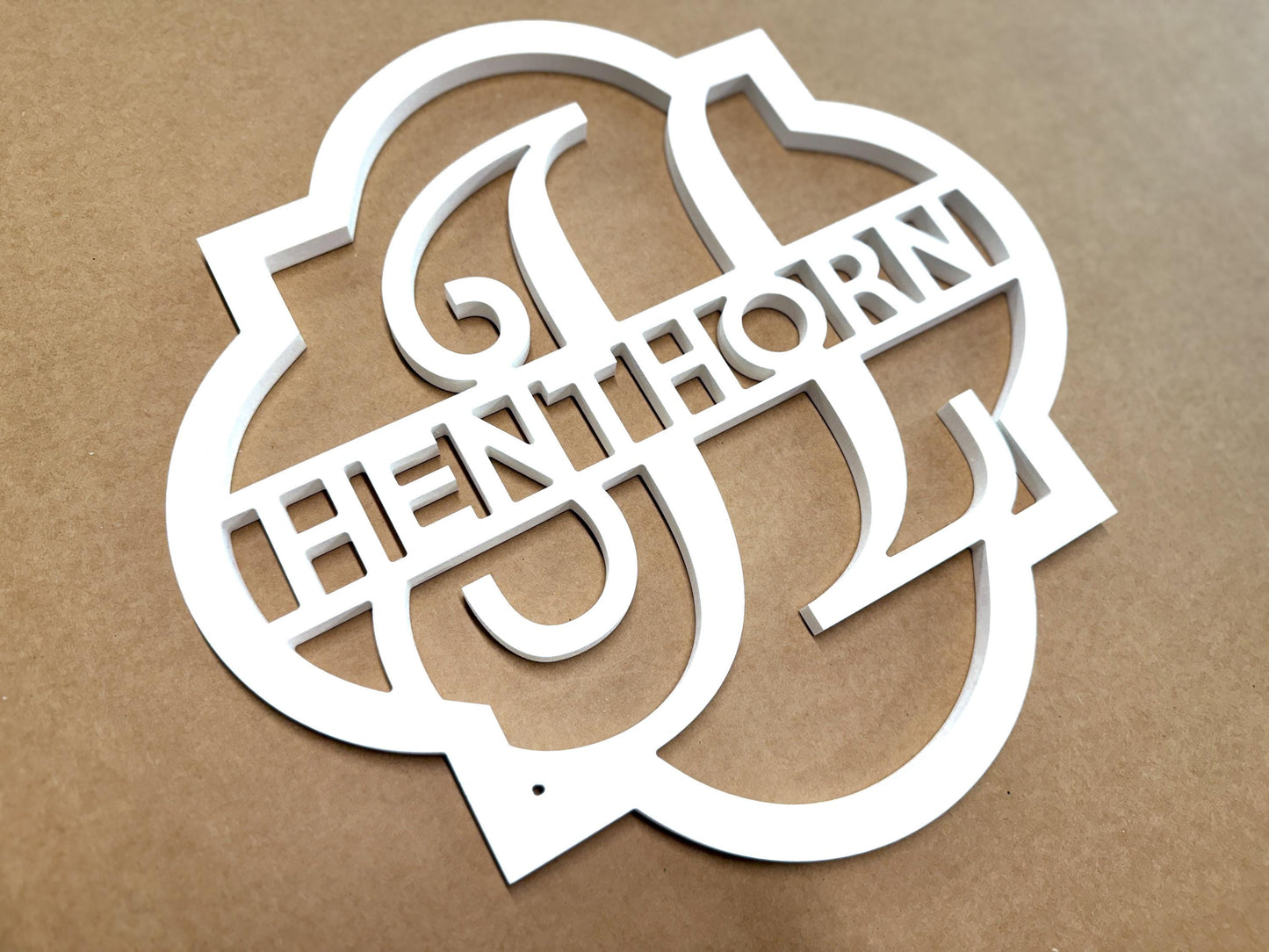 Last Name Monogram Wreath Sign for Front Door, Weatherproof Personalized Door Hanger, Wedding Gift for Couple, Engagement Gift